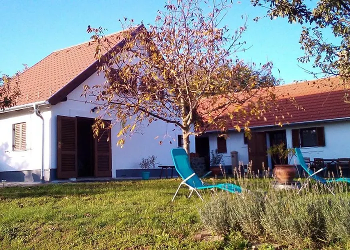 Vakantiehuis Bencze Pincze Badacsony Hill Nemesgulács